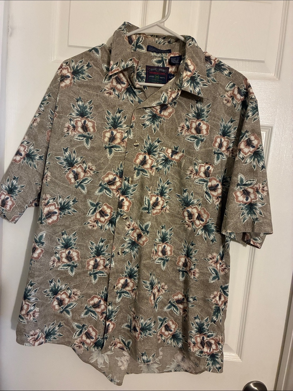 Members Only Beige Olive Floral Short Sleeve Button-Front Shirt